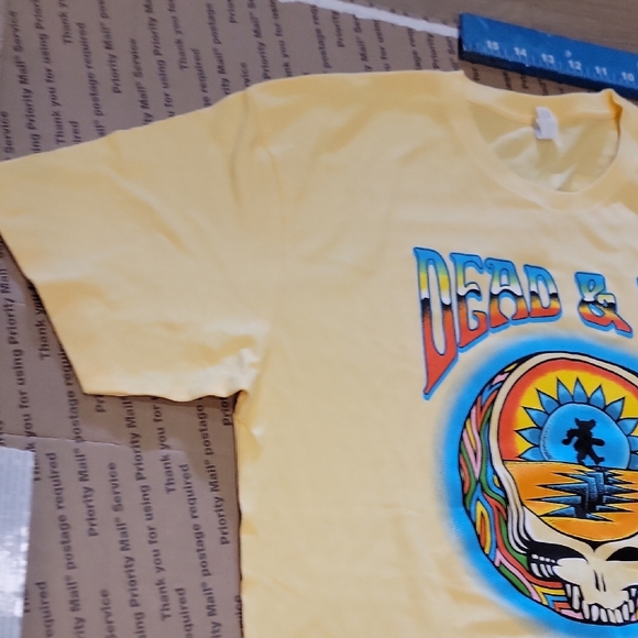 Grateful Dead Yellow Summer Tour Tee - Picture 4 of 13
